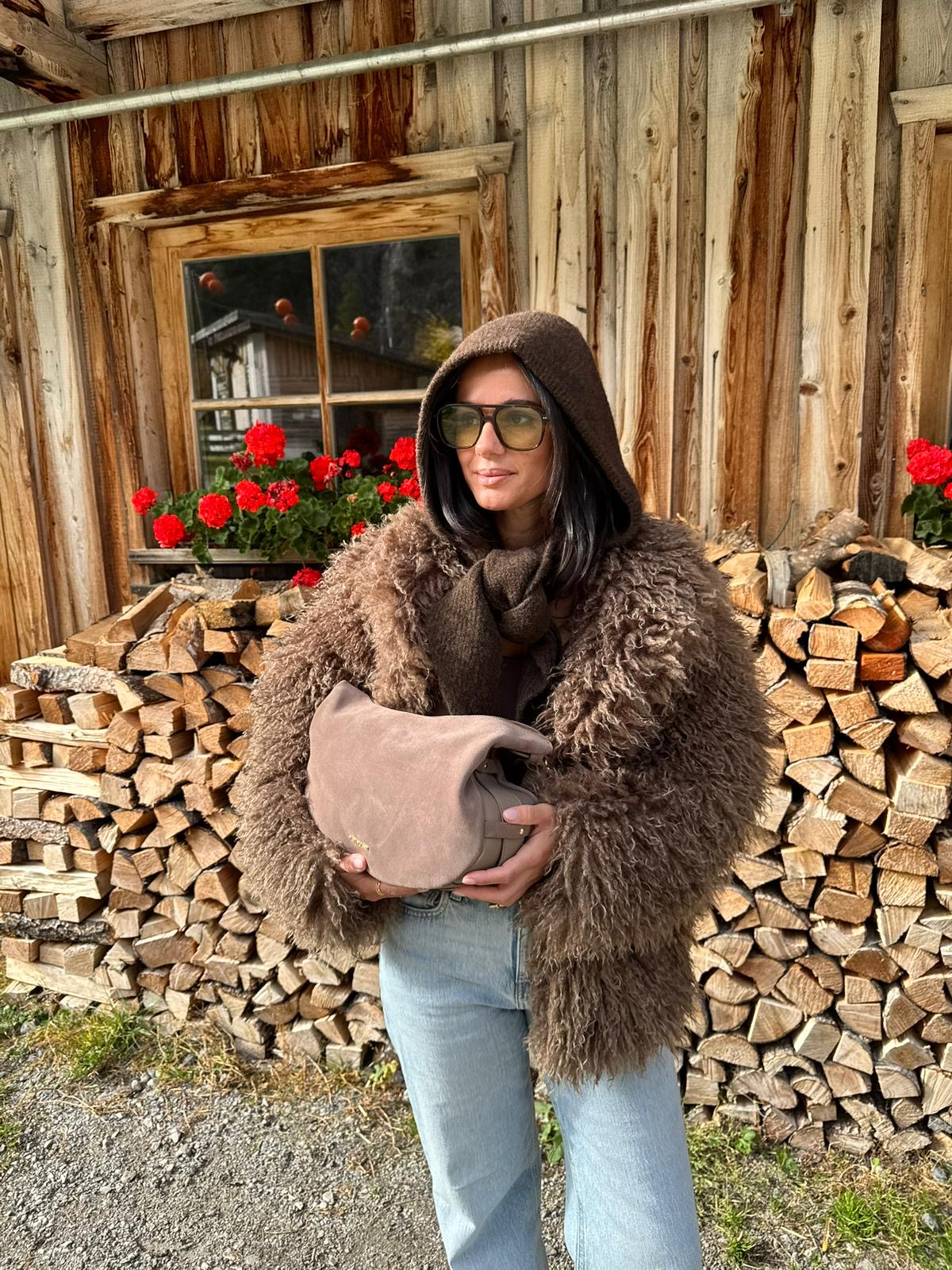 Kapuzenschal im Alltag