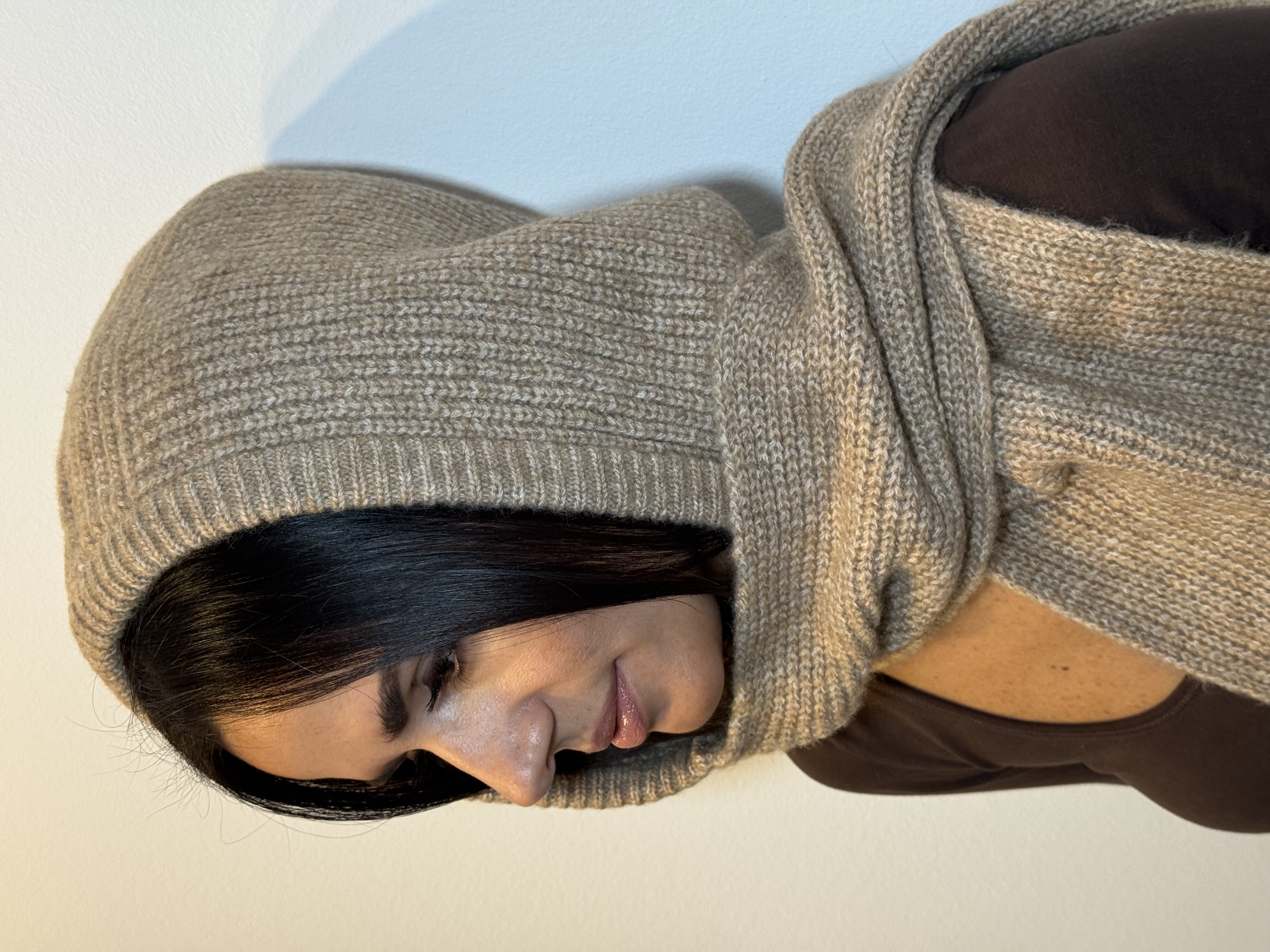 Kapuzenschal in Beige